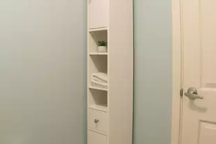 270 E Highland Ave, Milwaukee, WI 53202 - Photo 10