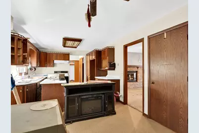 1405 N English Settlement Ave, Racine, WI 53105 - Photo 38