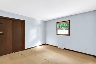 1405 N English Settlement Ave, Racine, WI 53105 - Photo 48