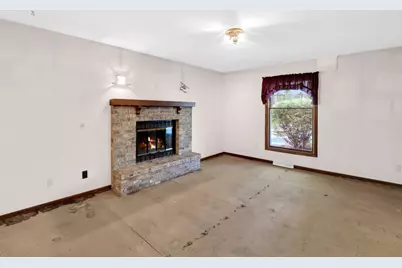 1405 N English Settlement Ave, Racine, WI 53105 - Photo 40