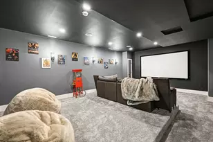 8825 N Spruce Rd, River Hills, WI 53217 - Photo 34