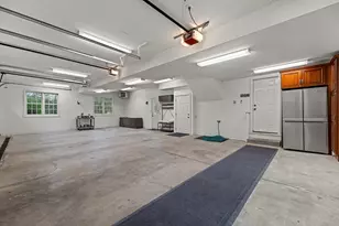 10060 N Range Line Rd, Mequon, WI 53092 - Photo 96