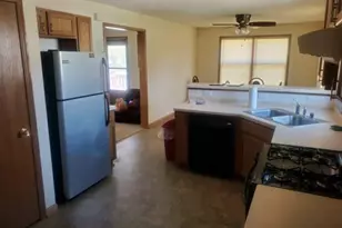 2140 N 27th St, Milwaukee, WI 53208 - Photo 10