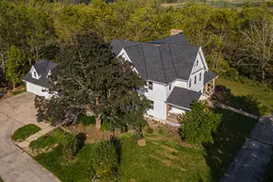 10512 Bridge St, Cedarburg, WI 53012 - Photo 10