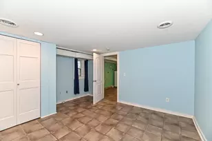 2220 S 14th St, Milwaukee, WI 53215 - Photo 20