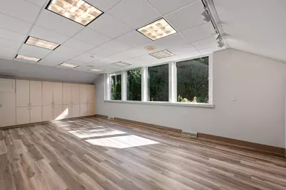 10225 W Capitol Dr #B, Wauwatosa, WI 53222 - Photo 10