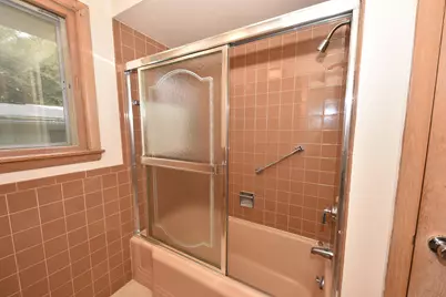 2342 W Acacia Rd, Glendale, WI 53209 - Photo 30