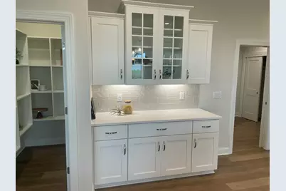 1723 N River Cir, River Hills, WI 53217 - Photo 6