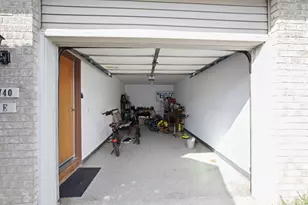 18740 Emerald Cir, Brookfield, WI 53045 - Photo 6