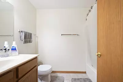 18740  Emerald Cir #E, Brookfield, WI 53045 - Photo 20