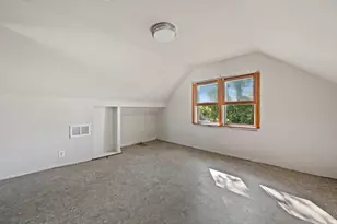 8720 W Kaul Ave, Milwaukee, WI 53225 - Photo 16