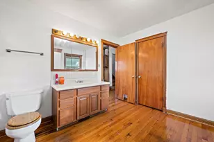 8720 W Kaul Ave, Milwaukee, WI 53225 - Photo 14