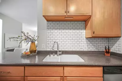 1905 N Water St #401, Milwaukee, WI 53202 - Photo 4