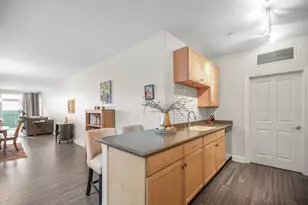 1905 N Water St, Milwaukee, WI 53202 - Photo 6