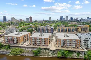 1905 N Water St, Milwaukee, WI 53202 - Photo 36