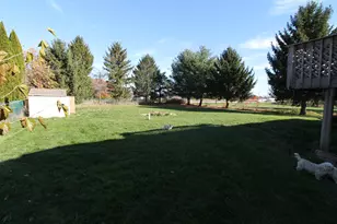 W5180 Jason Rd, La Grange, WI 53121 - Photo 6