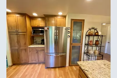 3124 N Koning Dr, Sheboygan, WI 53083 - Photo 10