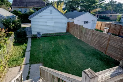 1005 E Holt Ave, Milwaukee, WI 53207 - Photo 14