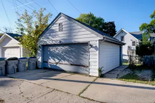 1005 E Holt Ave, Milwaukee, WI 53207 - Photo 12