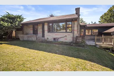 2403 W Alvina Ave, Milwaukee, WI 53221 - Photo 2