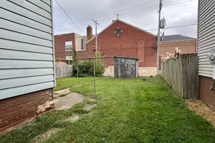 3026 N Pierce St, Milwaukee, WI 53212 - Photo 4