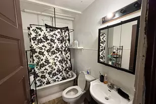 4003 W Hampton Ave, Milwaukee, WI 53209 - Photo 6