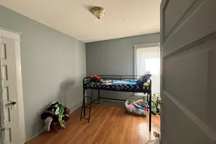 4003 W Hampton Ave, Milwaukee, WI 53209 - Photo 8