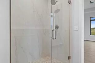 1221 West Kiddle Ln, Racine, WI 53182 - Photo 32