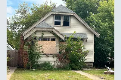 3746 N 11th St, Milwaukee, WI 53206 - Photo 2