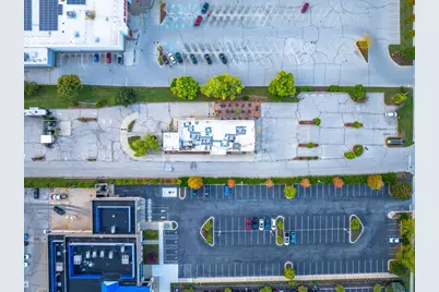 2423  Kossow Rd, Waukesha, WI 53186 - Photo 8