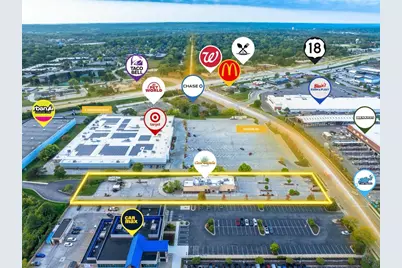 2423  Kossow Rd, Waukesha, WI 53186 - Photo 4