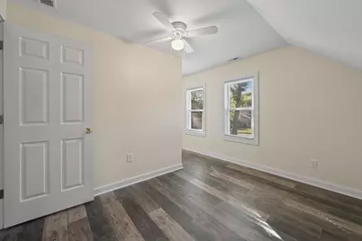 92  Congress St, Williams Bay, WI 53191 - Photo 18