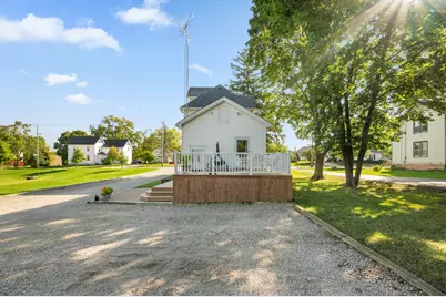 8018  200th Ave, Bristol, WI 53104 - Photo 6