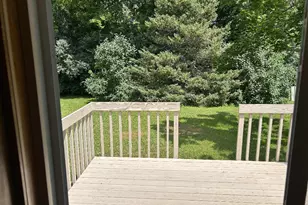 N114W15890 Hilbert Ln, Germantown, WI 53022 - Photo 6