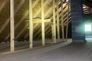 2646 N Vel R. Phillips Ave, Milwaukee, WI 53212 - Photo 18