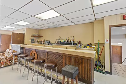 2703 S Chicago Ave, South Milwaukee, WI 53172 - Photo 30