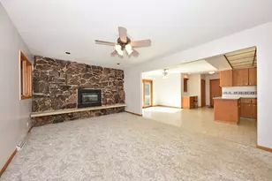 19145 Arlyne Ct, Brookfield, WI 53045 - Photo 10