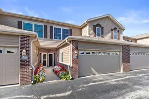 W162S7043 Olive Circle, Muskego, WI 53150 - Photo 2