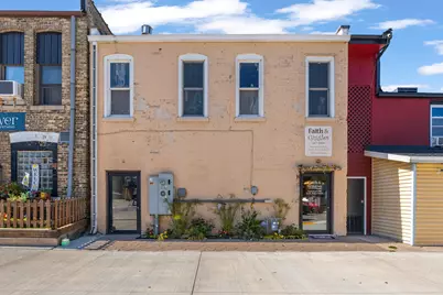 42 N Main St, Hartford, WI 53027 - Photo 4