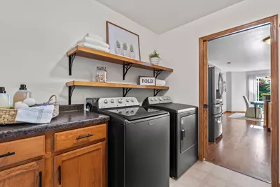 W381N8381  Rolling River Ct, Oconomowoc, WI 53066 - Photo 24