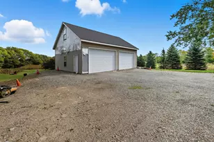 3740 County Rd O, Saukville, WI 53080 - Photo 28