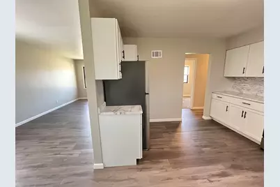 1875  18th Ave, Kenosha, WI 53140 - Photo 4