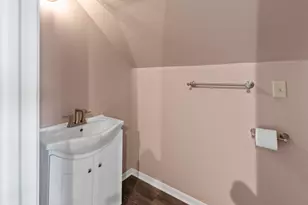 7528 W Beloit Rd, West Allis, WI 53219 - Photo 20