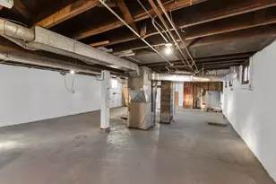 7528 W Beloit Rd, West Allis, WI 53219 - Photo 22