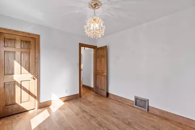 7528 W Beloit Rd, West Allis, WI 53219 - Photo 12
