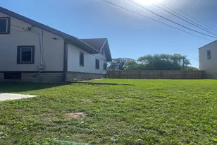 7528 W Beloit Rd, West Allis, WI 53219 - Photo 28