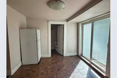 3739 W Kilbourn Ave, Milwaukee, WI 53208 - Photo 8