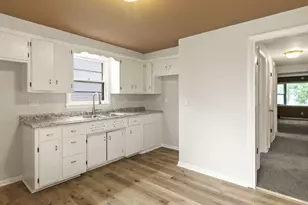 4720 N 36th St, Milwaukee, WI 53209 - Photo 4