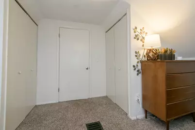 3741 E Allerton Ave, Cudahy, WI 53110 - Photo 30