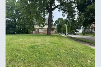 2511 N 15th St, Milwaukee, WI 53206 - Photo 2